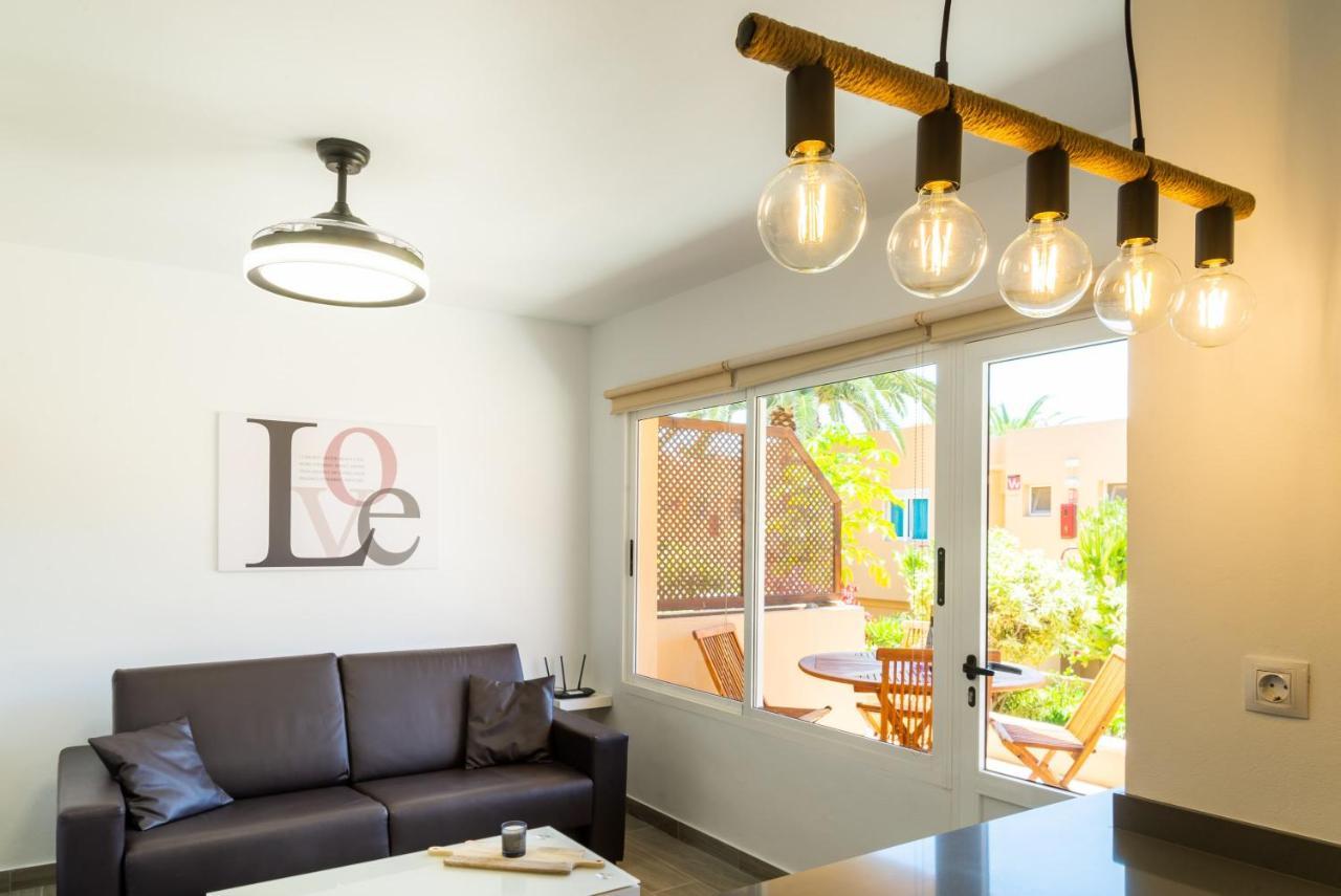 Casa Lucien - Newly Refurbished Apartment With Swimming Pool - Ideal For Couples Κοραλέχο Εξωτερικό φωτογραφία