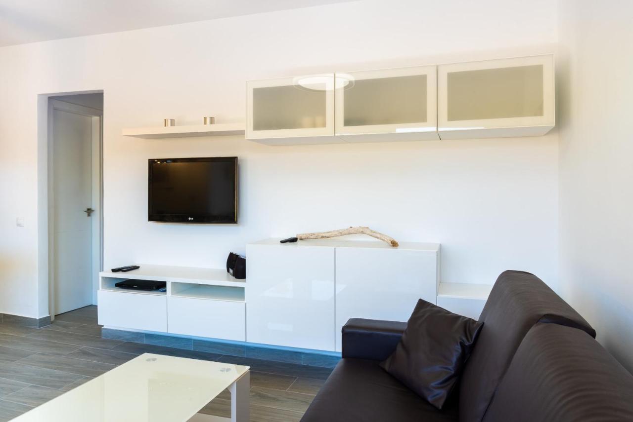 Casa Lucien - Newly Refurbished Apartment With Swimming Pool - Ideal For Couples Κοραλέχο Εξωτερικό φωτογραφία