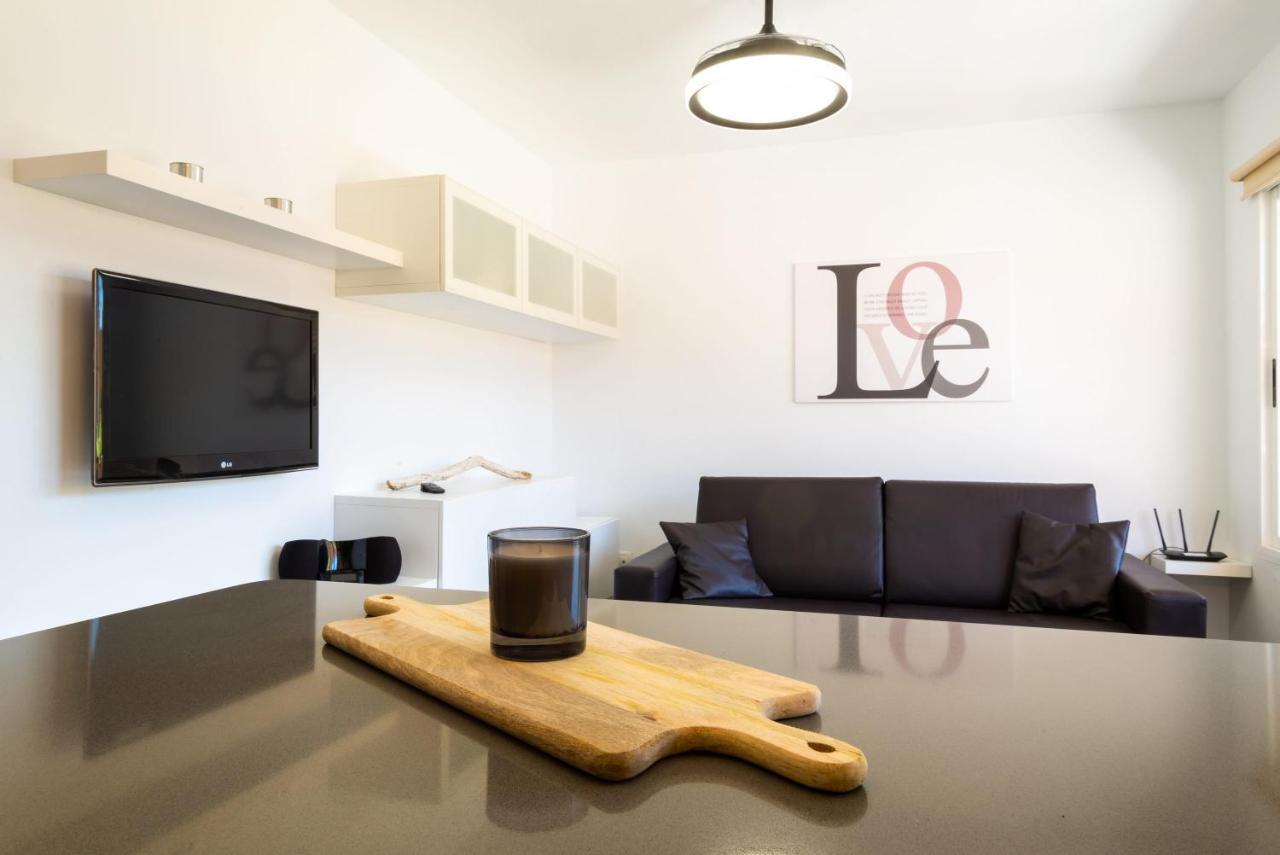 Casa Lucien - Newly Refurbished Apartment With Swimming Pool - Ideal For Couples Κοραλέχο Εξωτερικό φωτογραφία